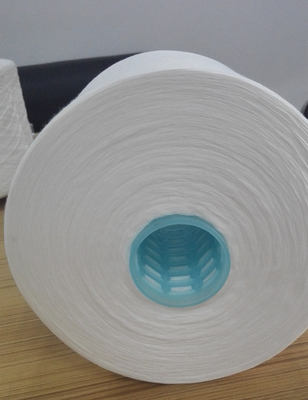 Sợi Polyester bán thô xỉn màu 42/2 Sợi 100% Yizheng Polyester